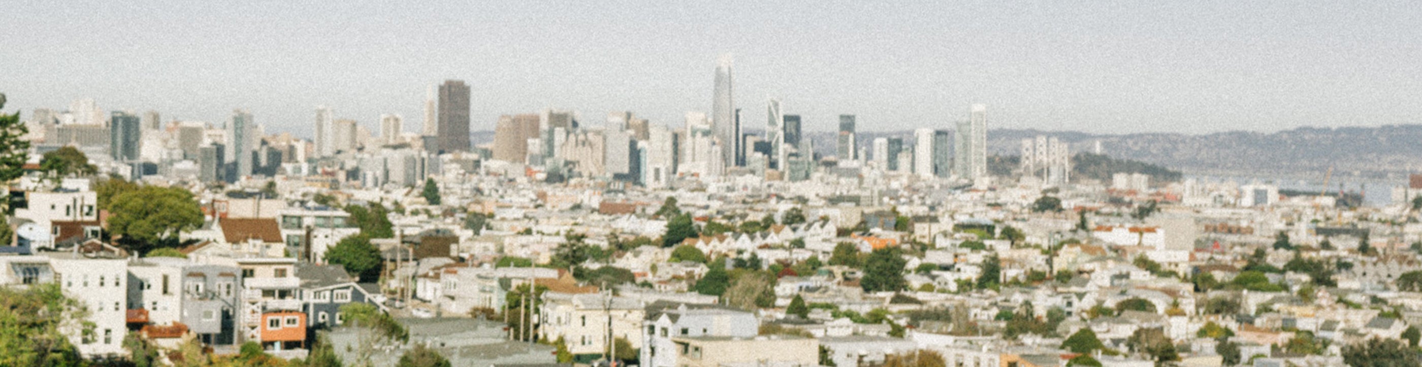 Chrome Gives image of a city desktop image size