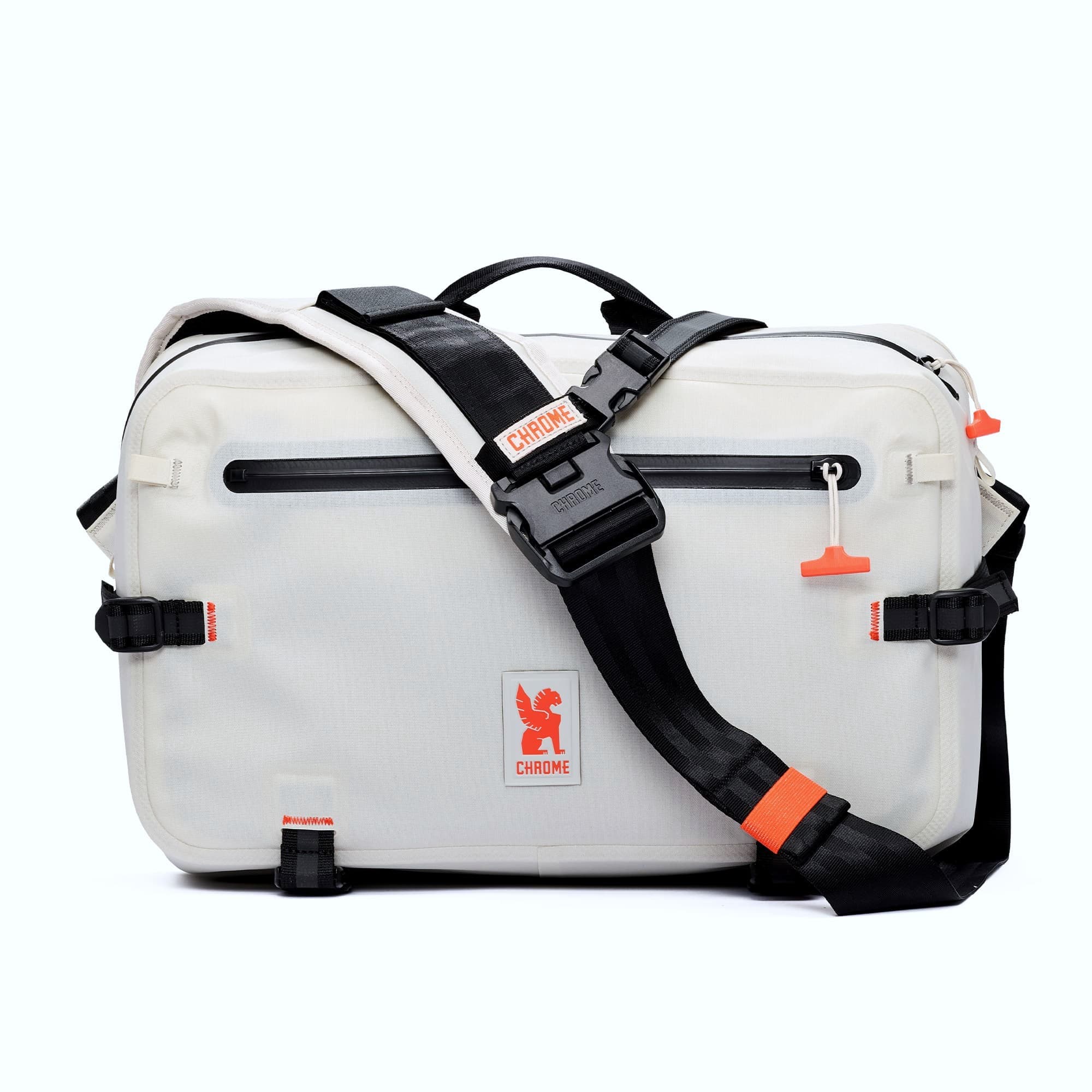The front of the Kadet Max in future white #color_future white
