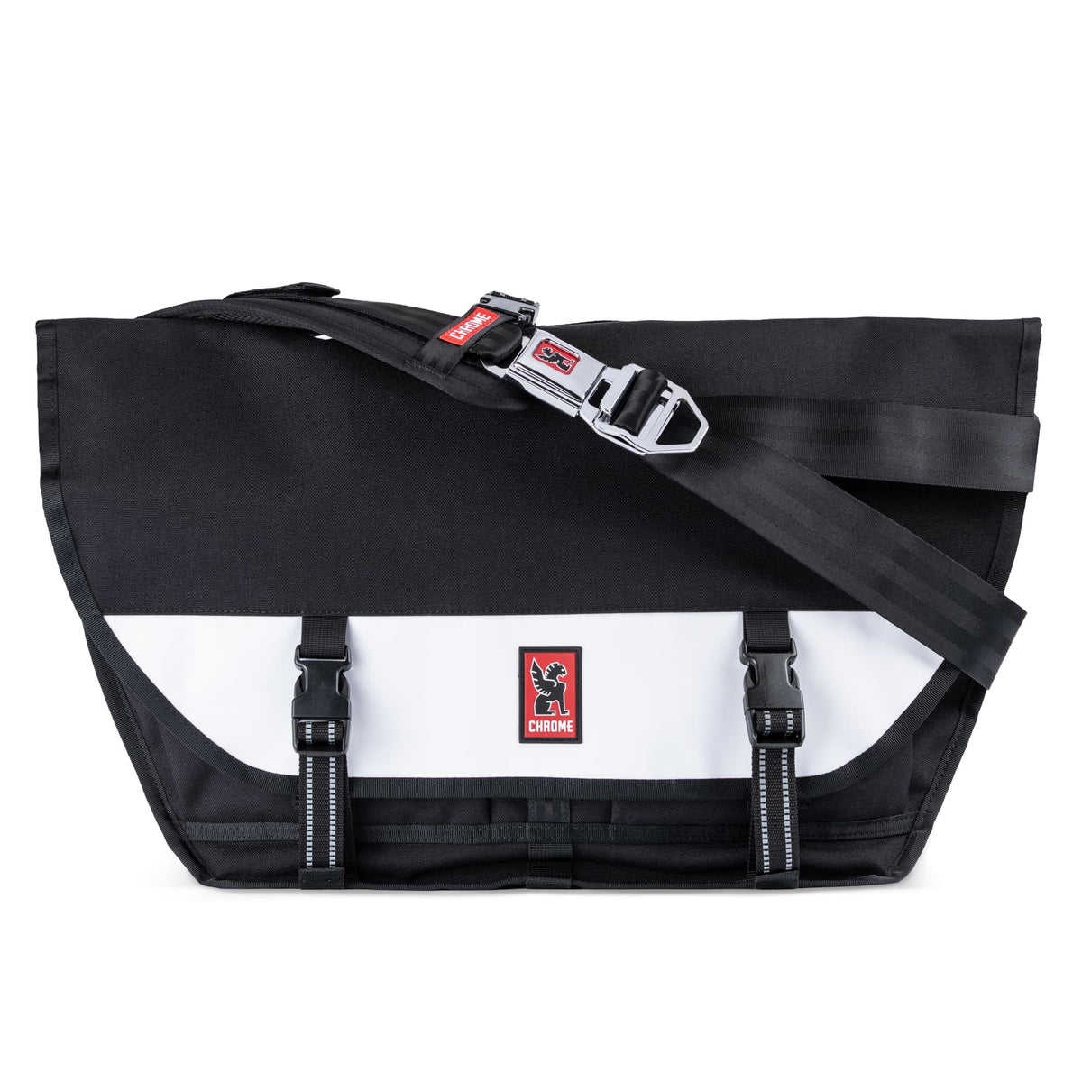 The full front of the Citizen 24L Messenger in new Classic Black White #color_classic / black / white