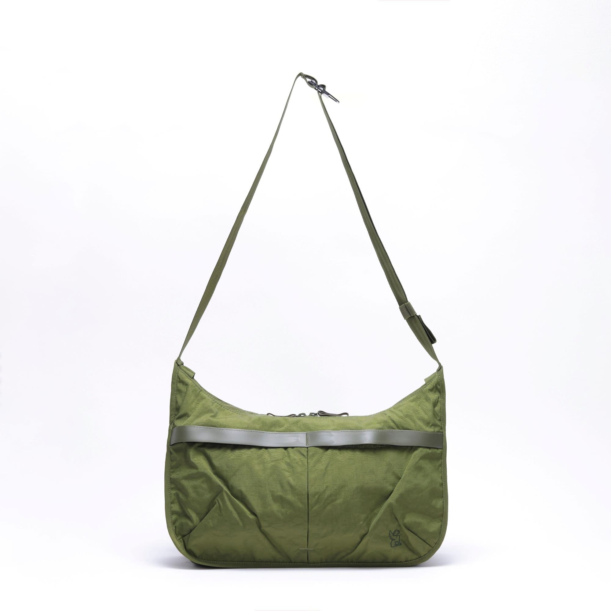 The full front of the Yoyogi shoulder bag in green #color_moss