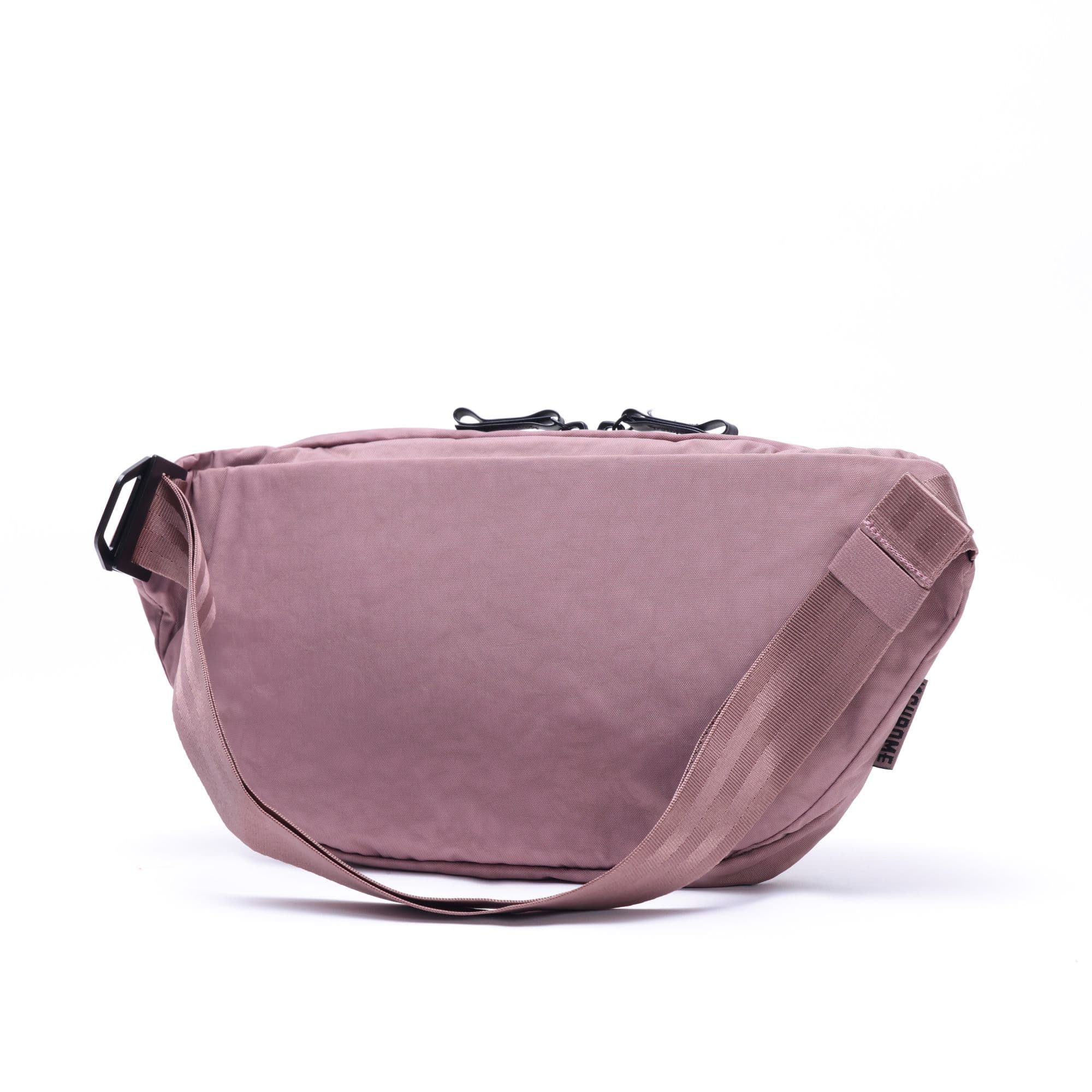 The back of the Sabin 6L Sling in pink #color_mauve
