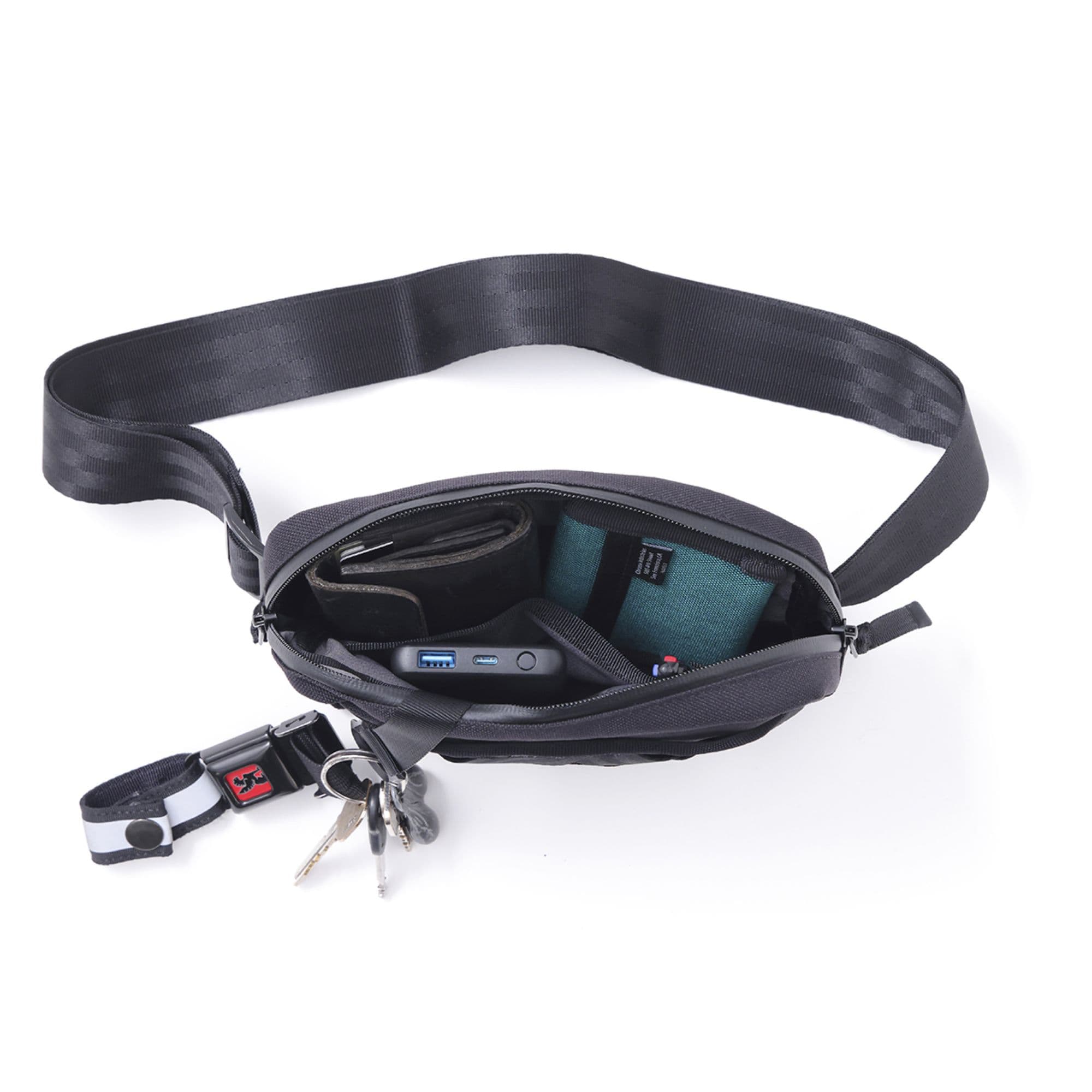 Inside of the Barrage 2L Sling packed out