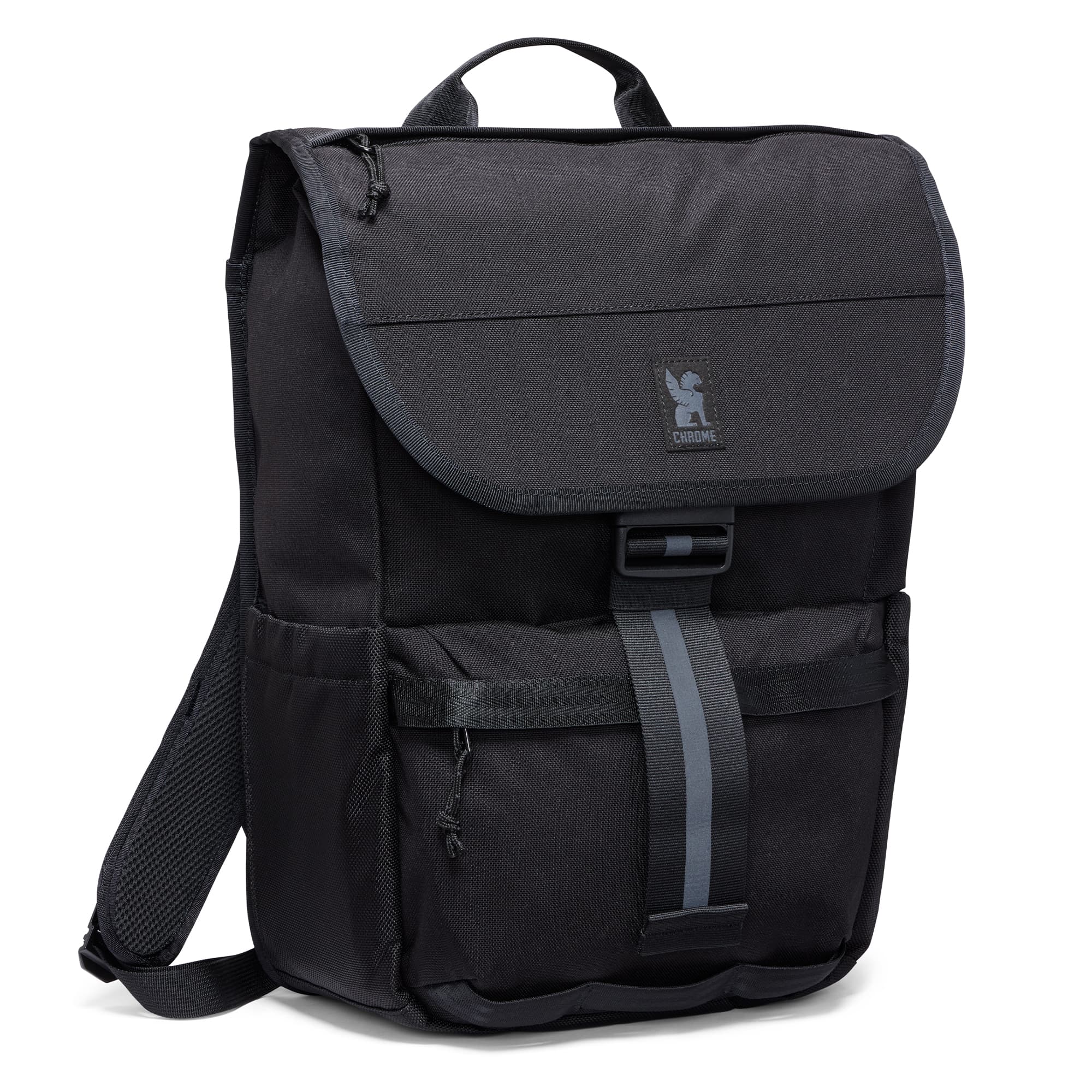 Corbet 24L backpack in black #color_black