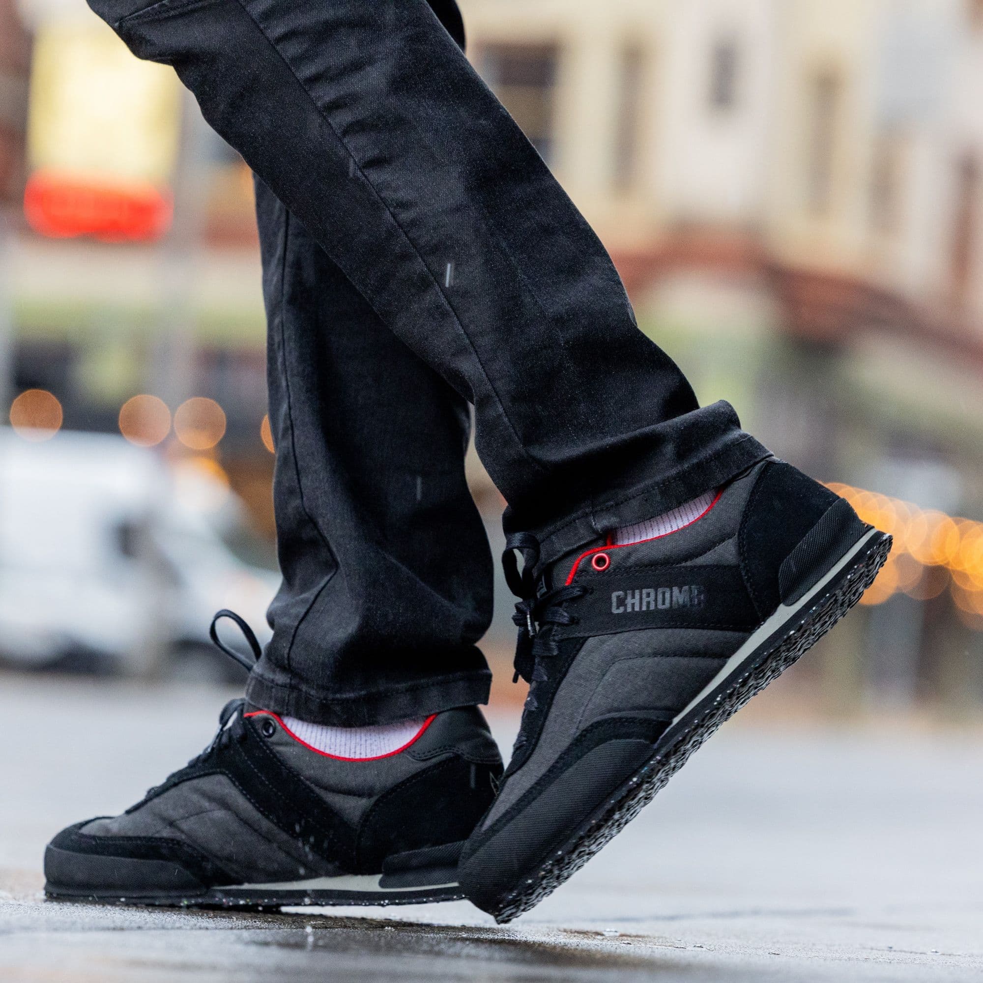 The naito sneaker in black grey