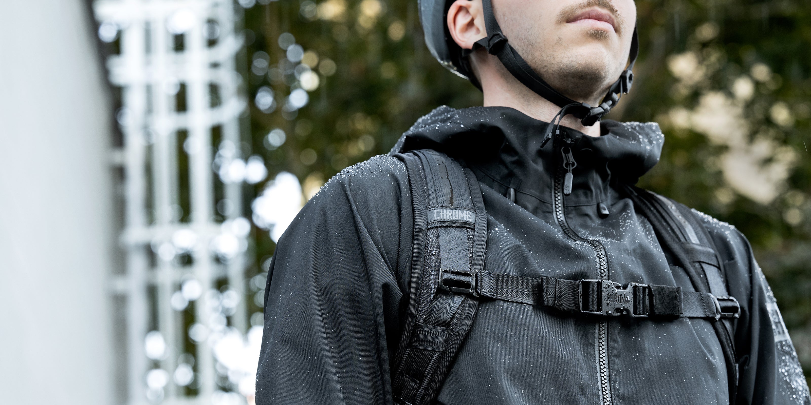 Men's Storm Salute Commute Jacket worn by a guy desktop image