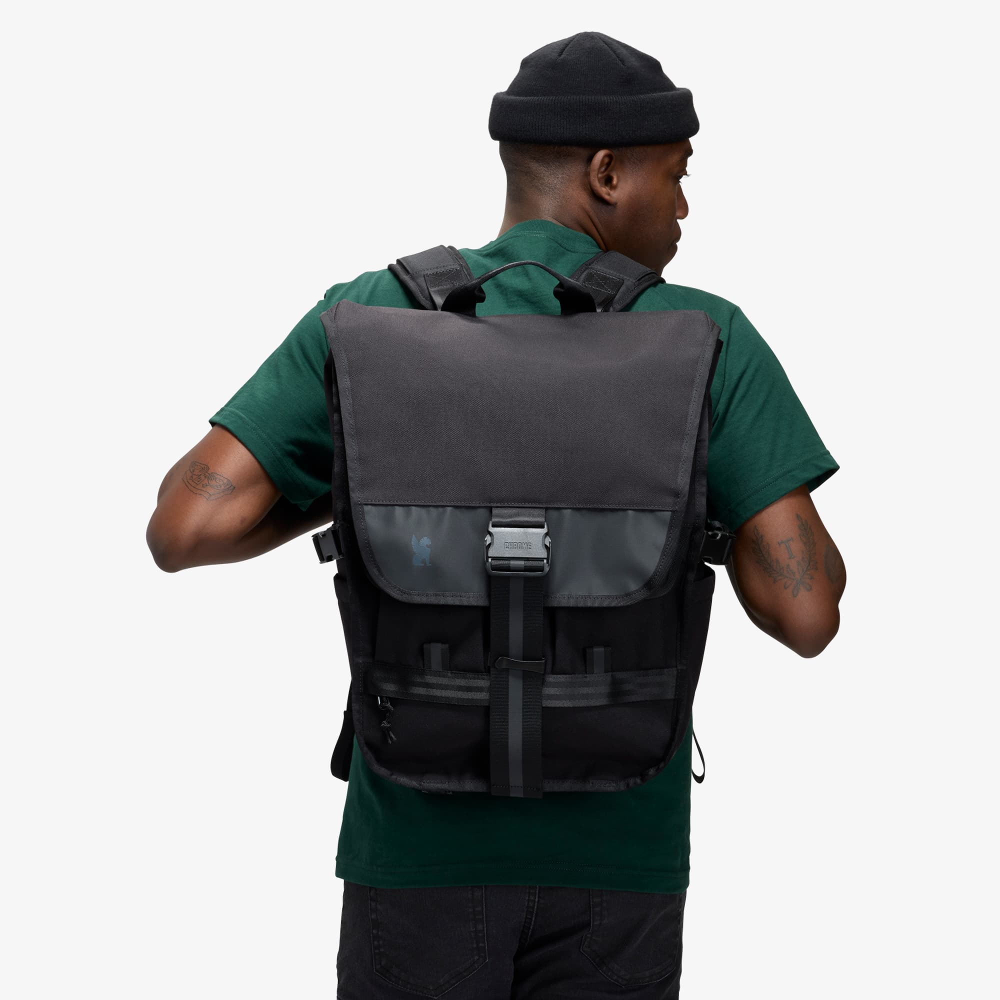 Warsaw Pack in black on a person's back #color_black