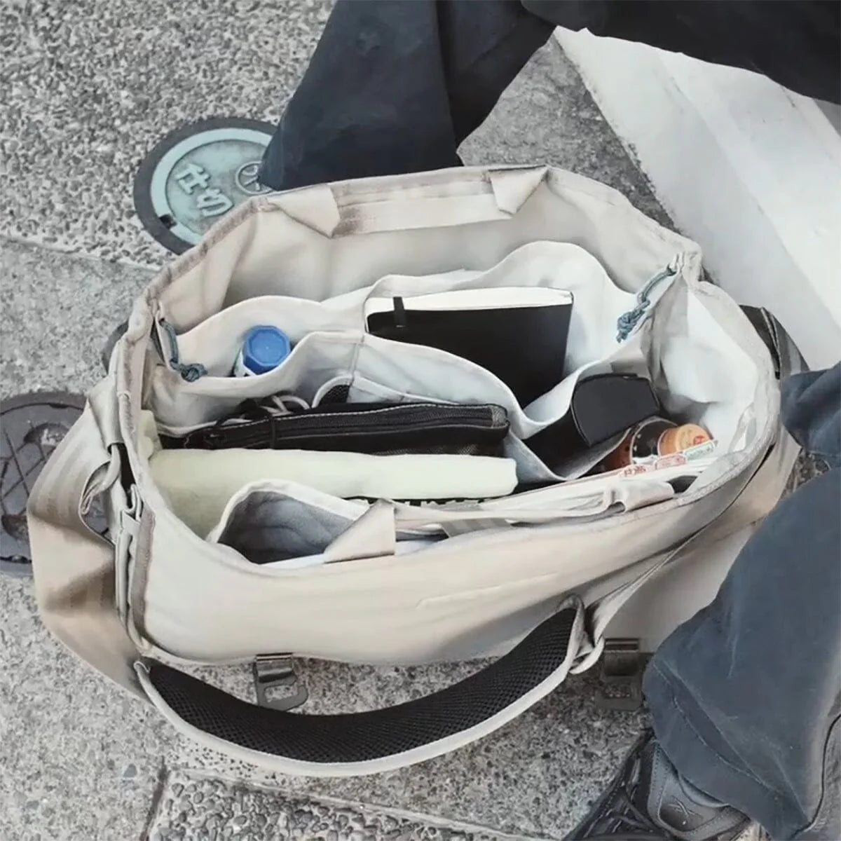 Inside the Midtown messenger #color_sage