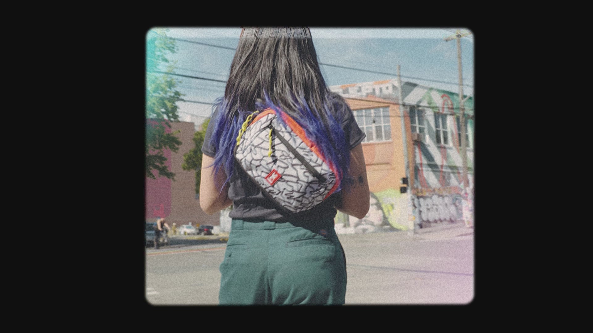 Chrome X Lucas Beaufort Ziptop Waistpack video