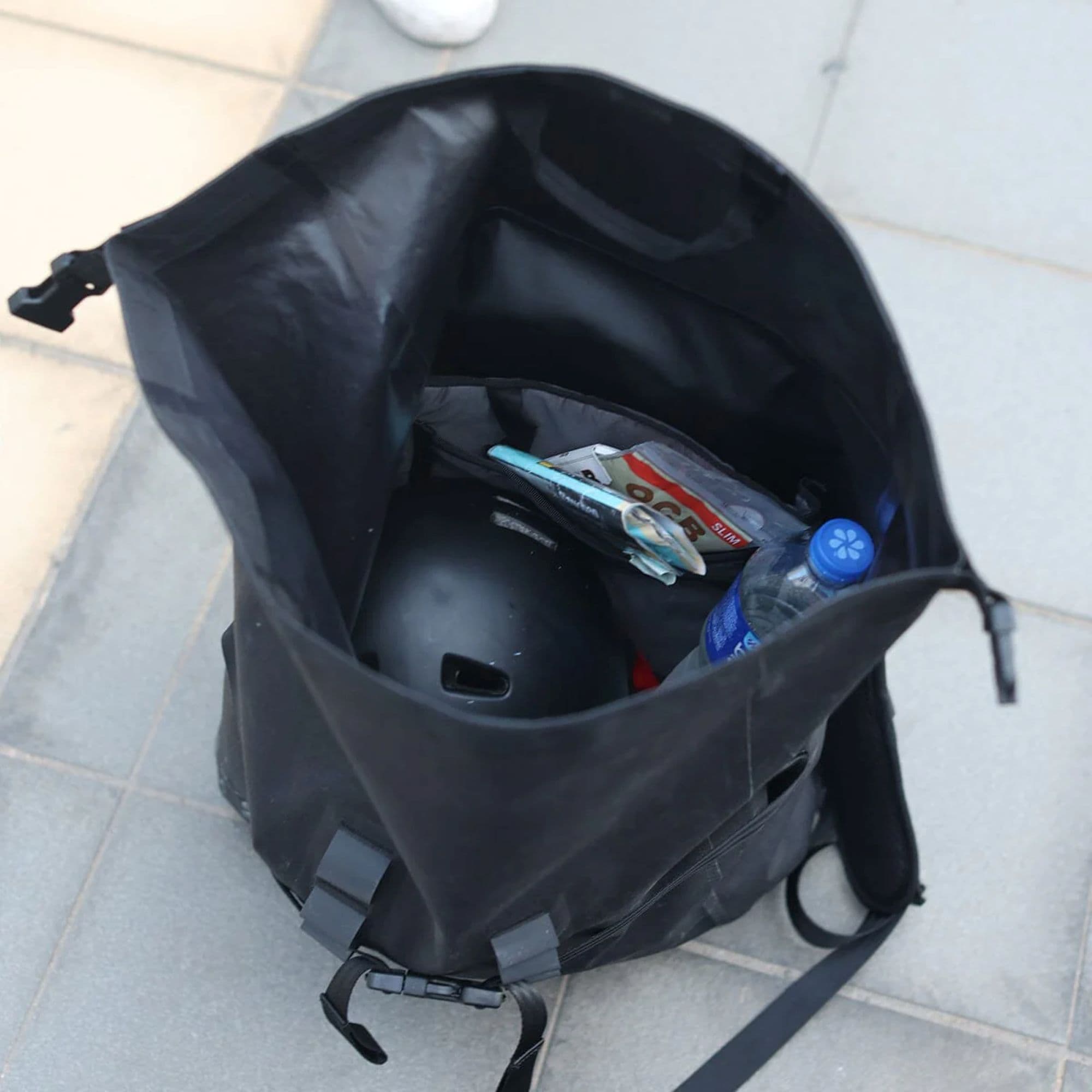 Urban Ex 30L inside of the bag packed out