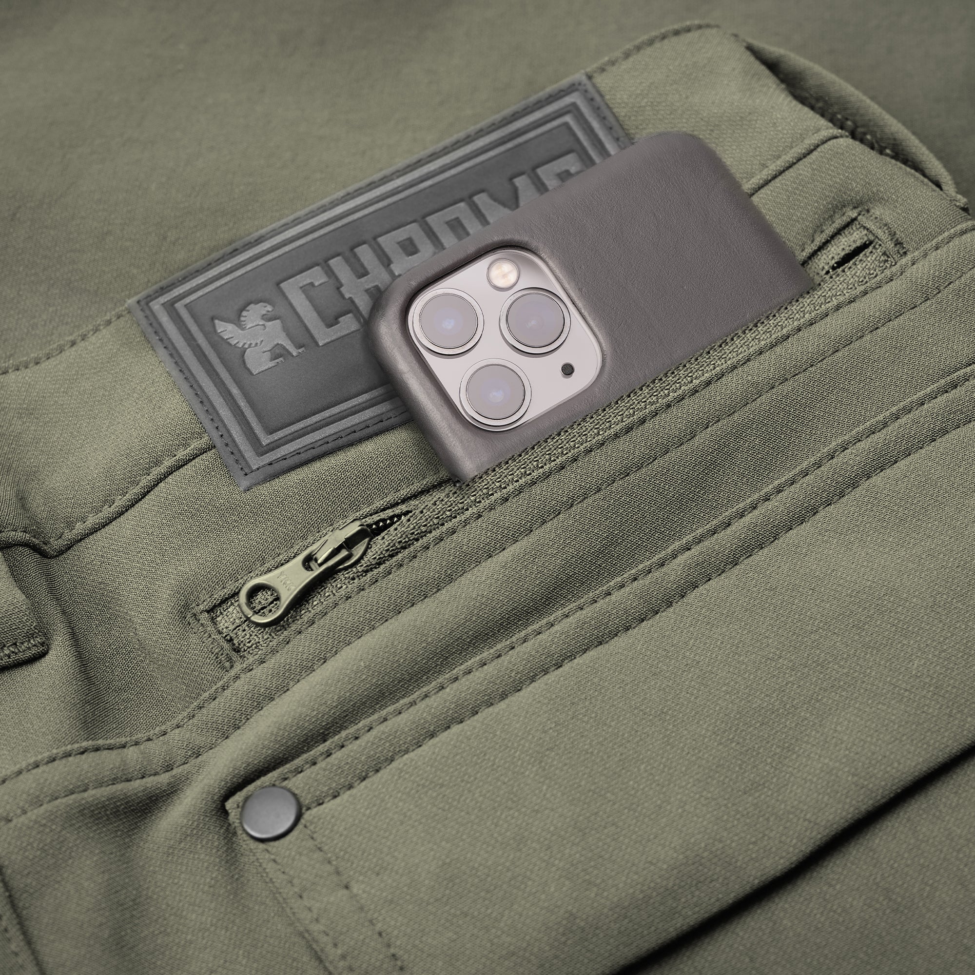 Women's Anza technical short in dusty olive pocket detail #color_dusty olive