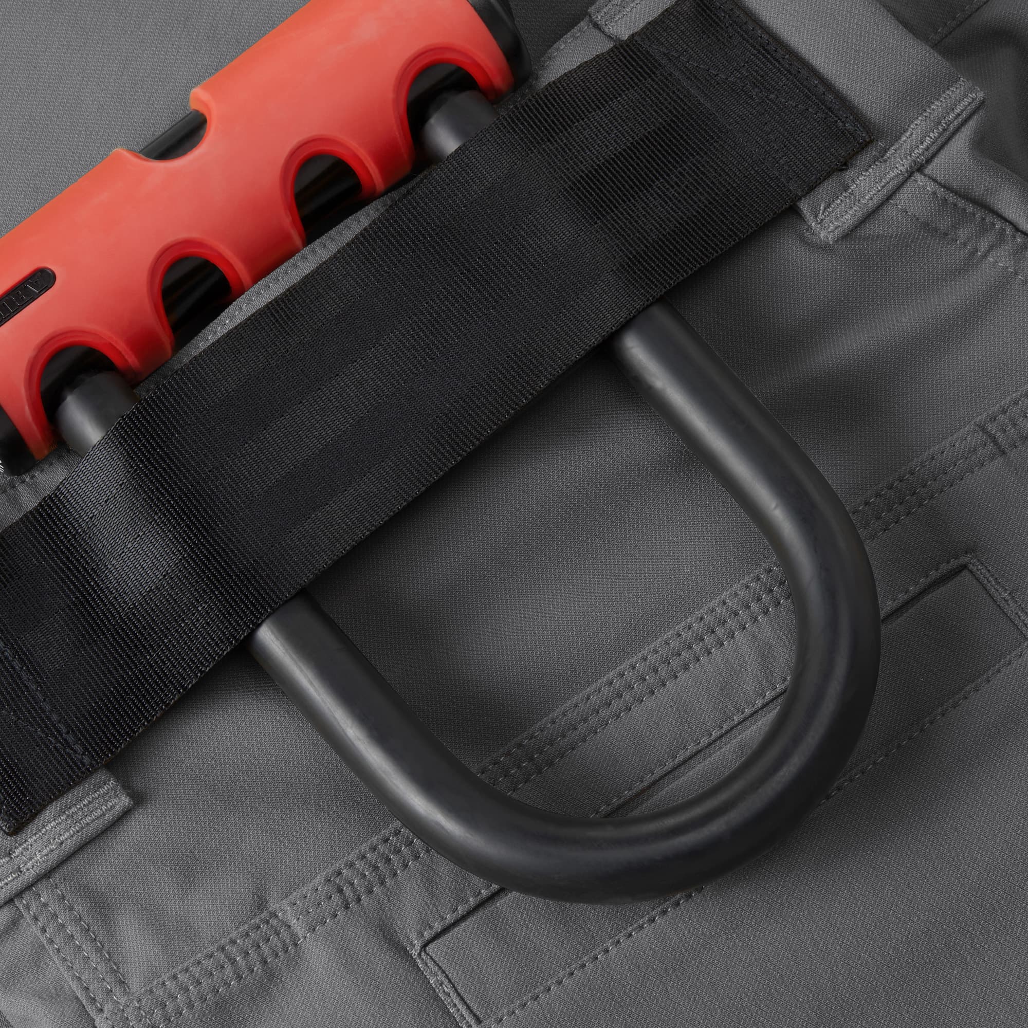 Men's tech Folsom Mid Short in grey u-lock detail #color_castle rock