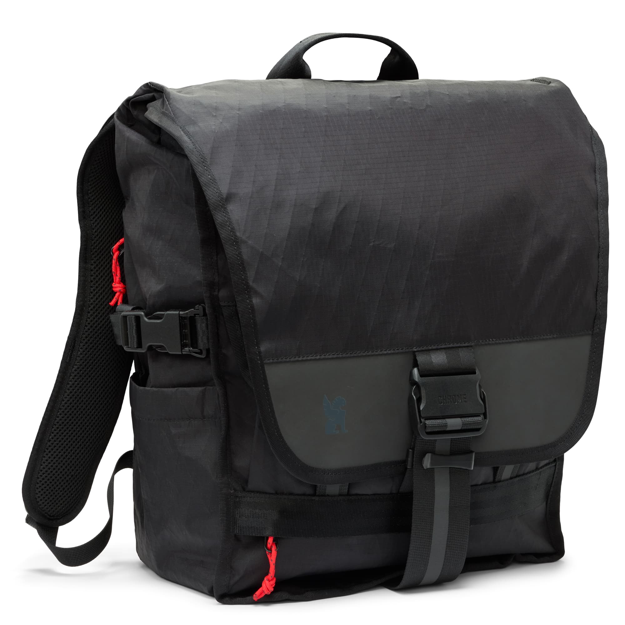 Warsaw 30L pack in reflective black #color_black xrf