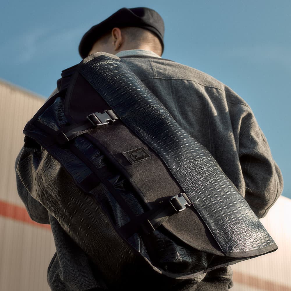 アクセサリー CHROME CITIZEN AUSTIN TUFFY SERIES Citizen 24L Messenger