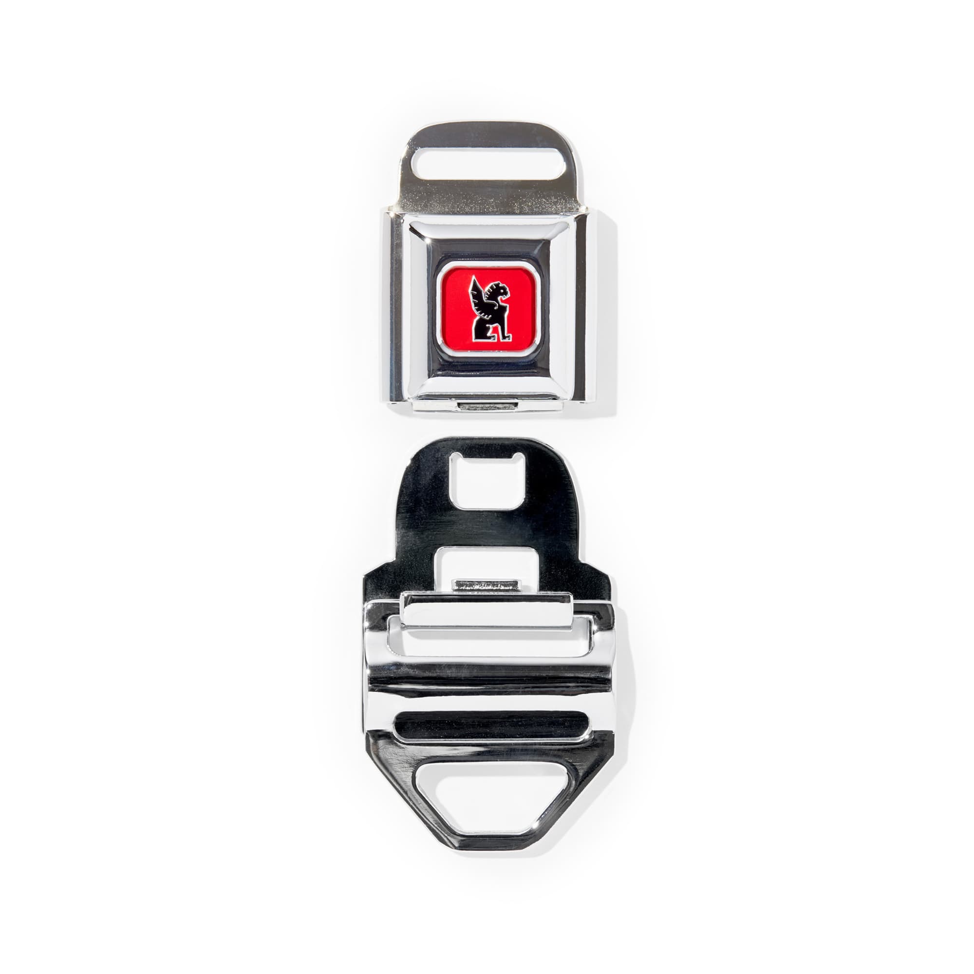 Iconic Chrome MD size seatbelt buckle in chrome opened #color_chrome