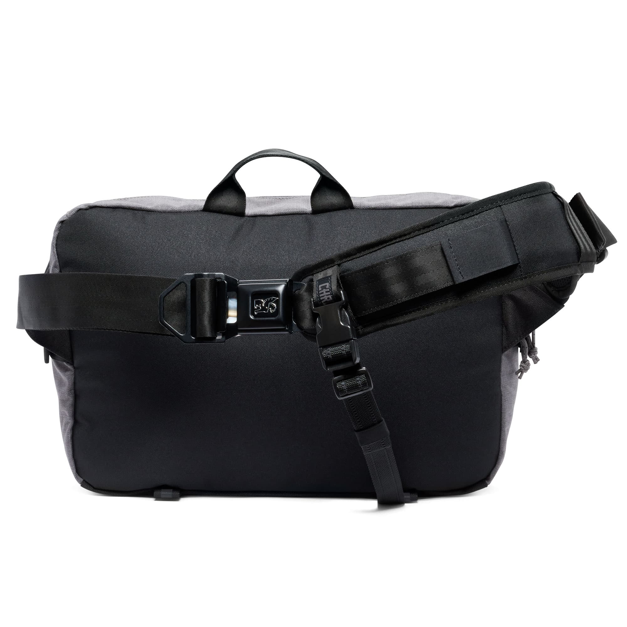 The back of the Kadet max 15L in grey #color_castlerock twill