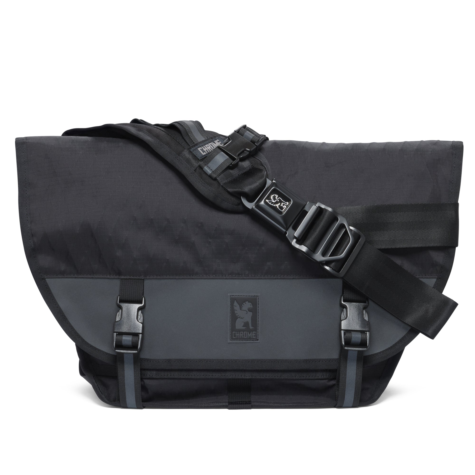 20L Messenger in new black XRF fabric front view #color_black xrf