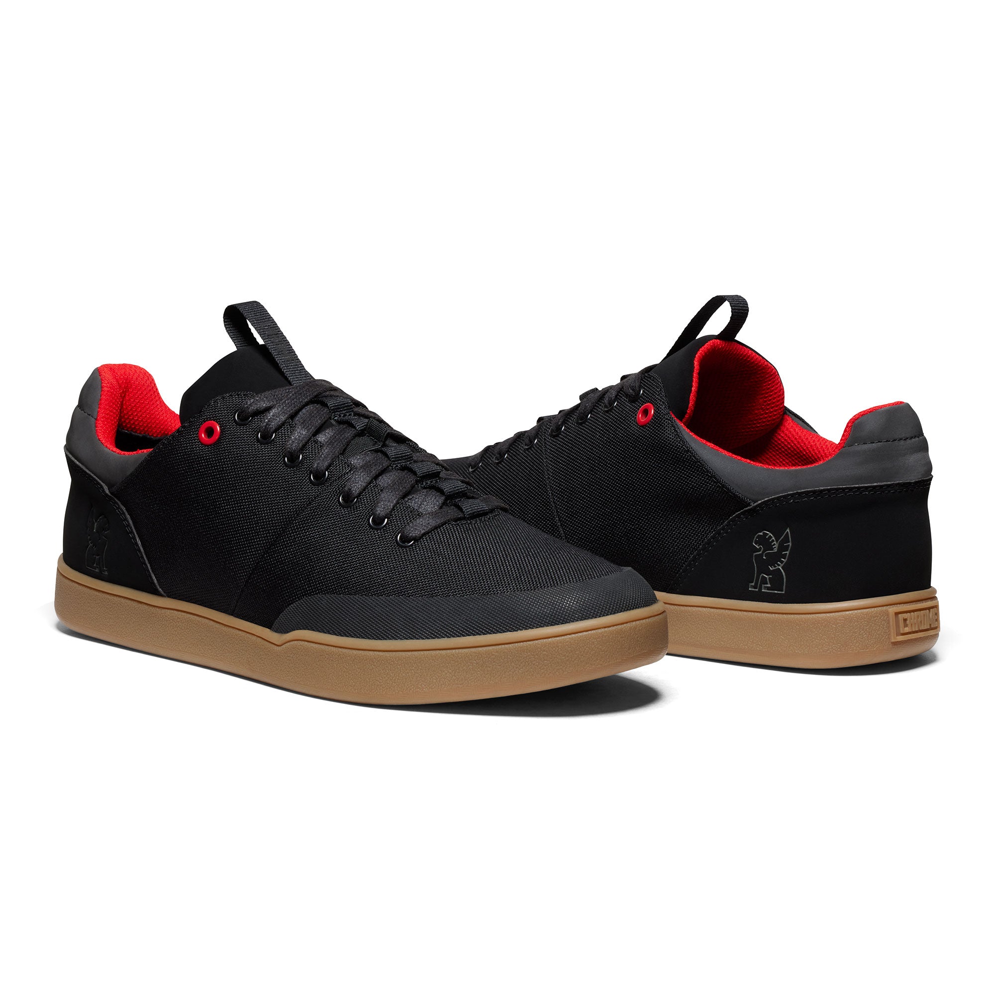 Bromley Low lifestyle sneaker in black side view #color_black gum