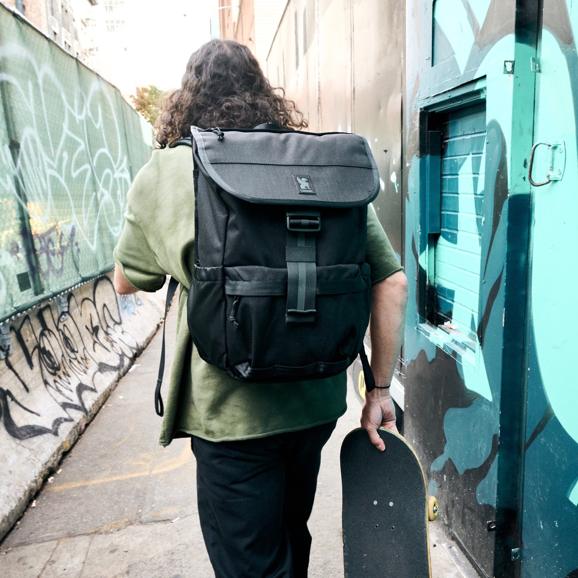 Corbet Backpack on the go in the black color