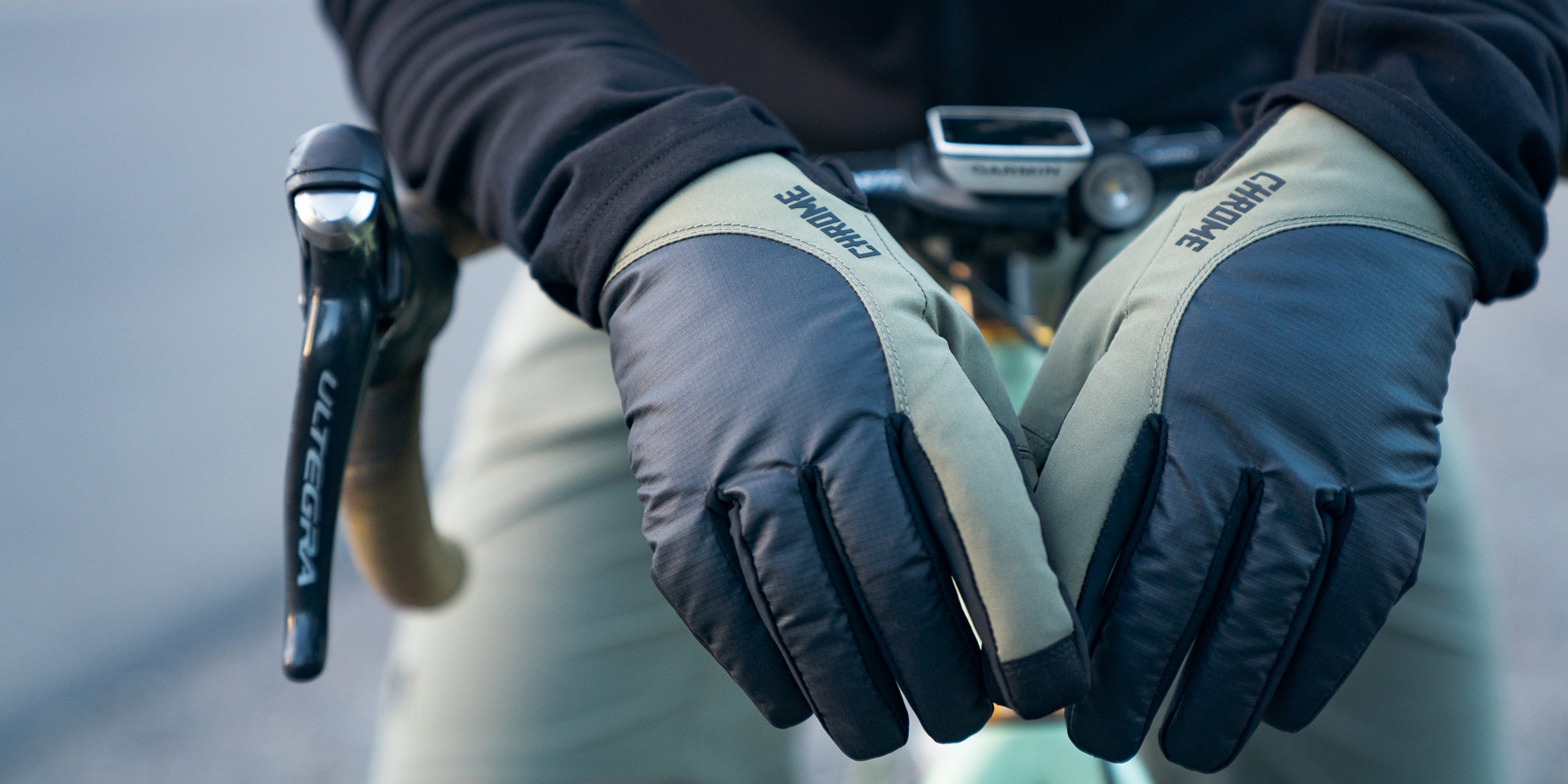 Midweight Cycling Gloves worn by a bike rider desktop image size