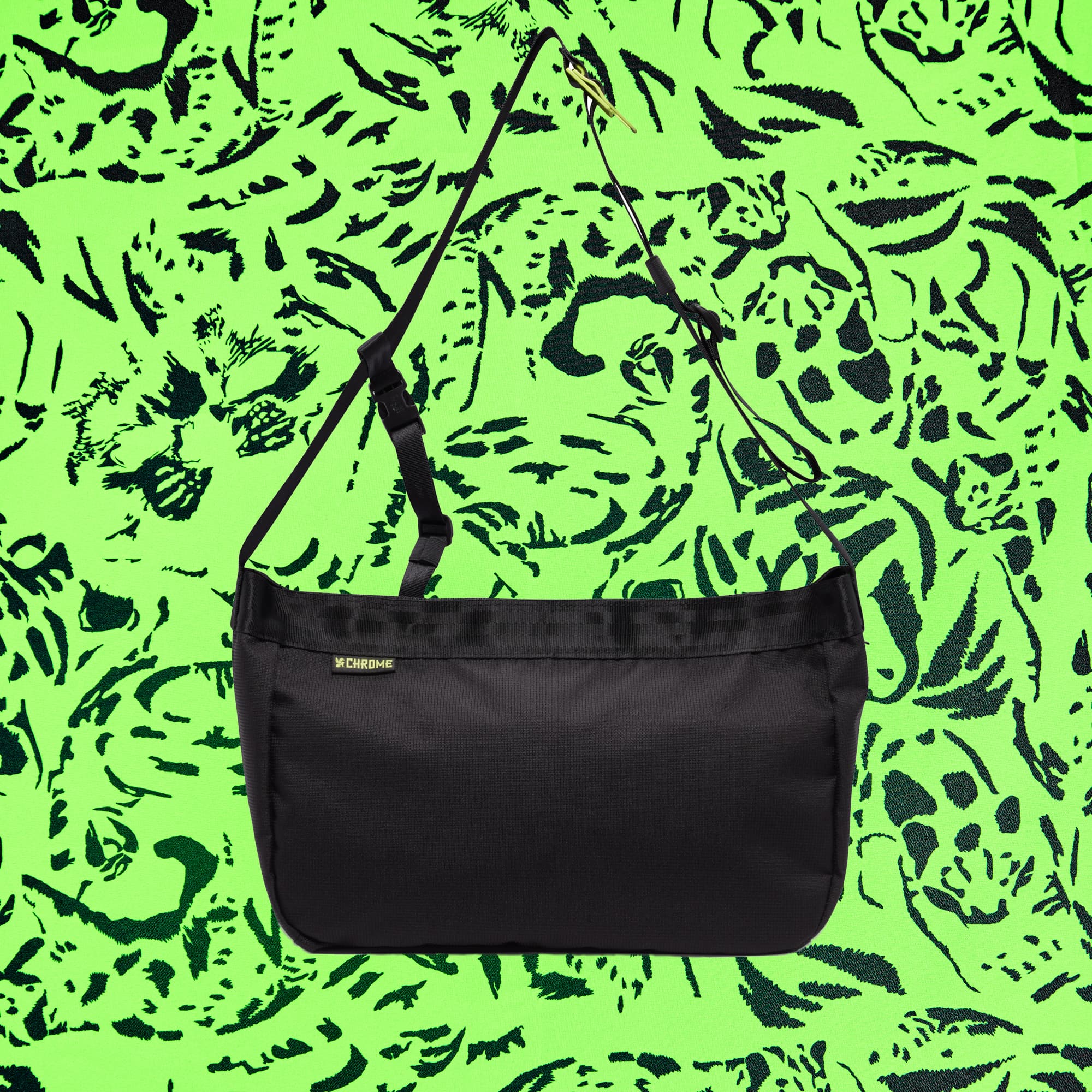 Ruckas Messenger collab with ALC fabric background #color_black / alc green