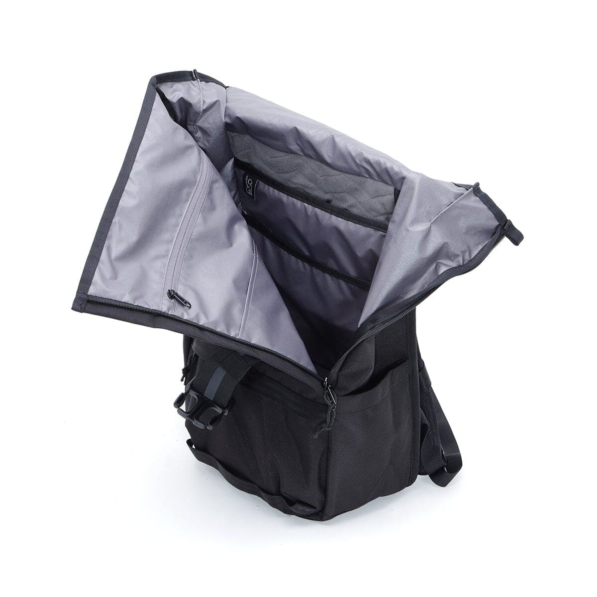 Corbet 24L Backpack inside view with zipper