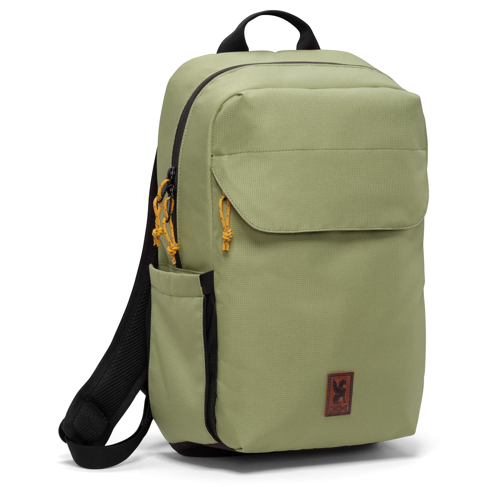 Ruckas 14L Backpack in green #color_oil green