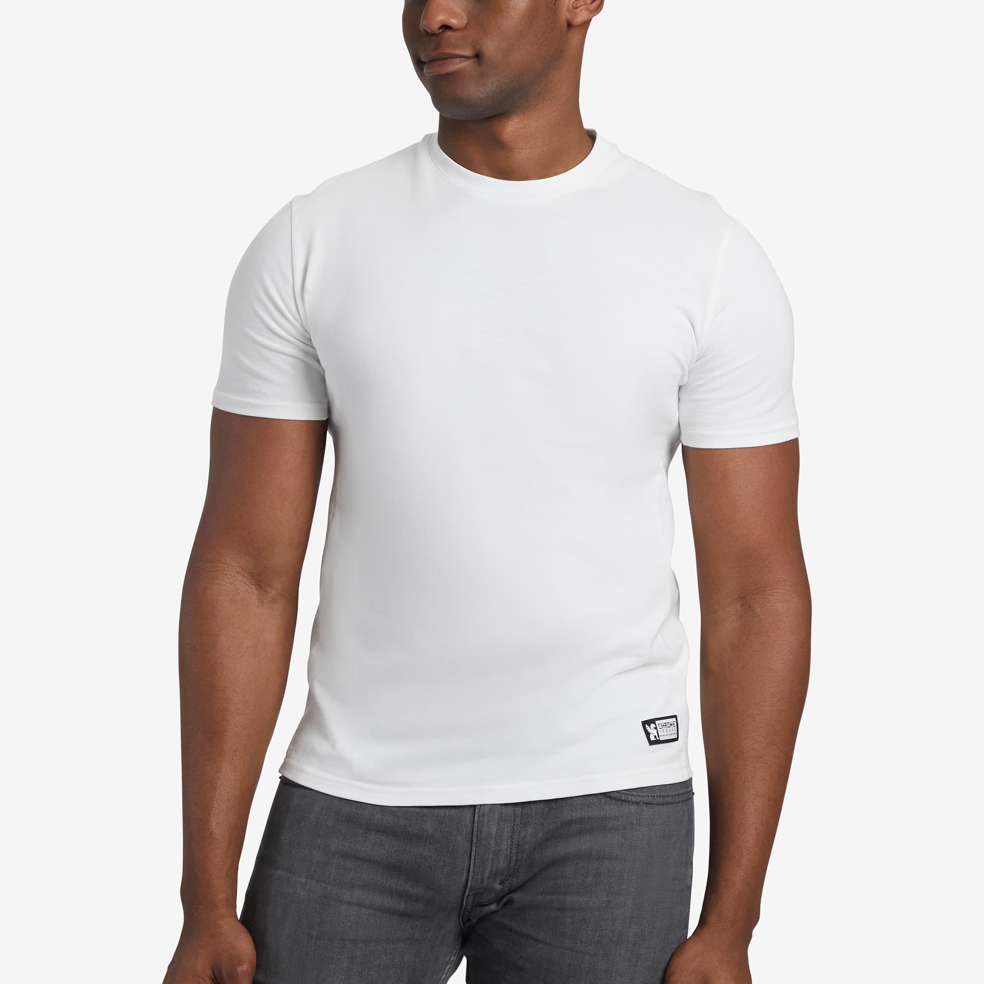 Men's Chrome basics T-shirt short sleeve in white worn by a man #color_white